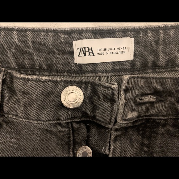 Zara ripped jean short - Picture 2 of 4